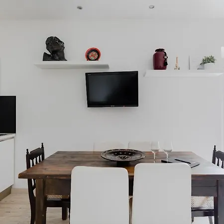 Minerva's Place روما